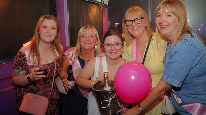 Acapulco Nightclub Photos - Photo - Acca Guys - Acca Girls - 75p Drinks - Halifax - Party - Fun Times - Calderdale