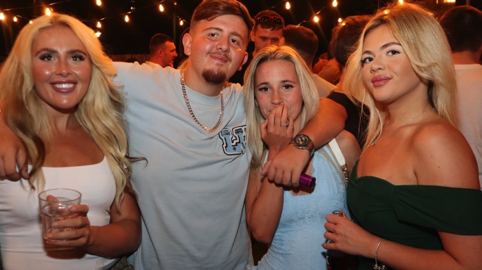 Acapulco Nightclub Photos - Photo - Acca Guys - Acca Girls - 75p Drinks - Halifax - Party - Fun Times - Calderdale