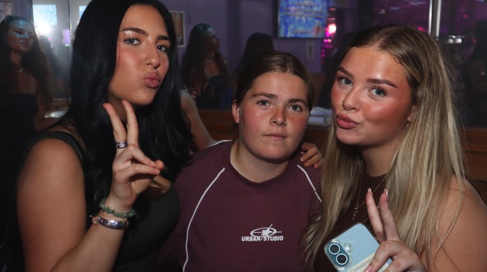 Acapulco Nightclub Photos - Photo - Acca Guys - Acca Girls - 75p Drinks - Halifax - Party - Fun Times - Calderdale