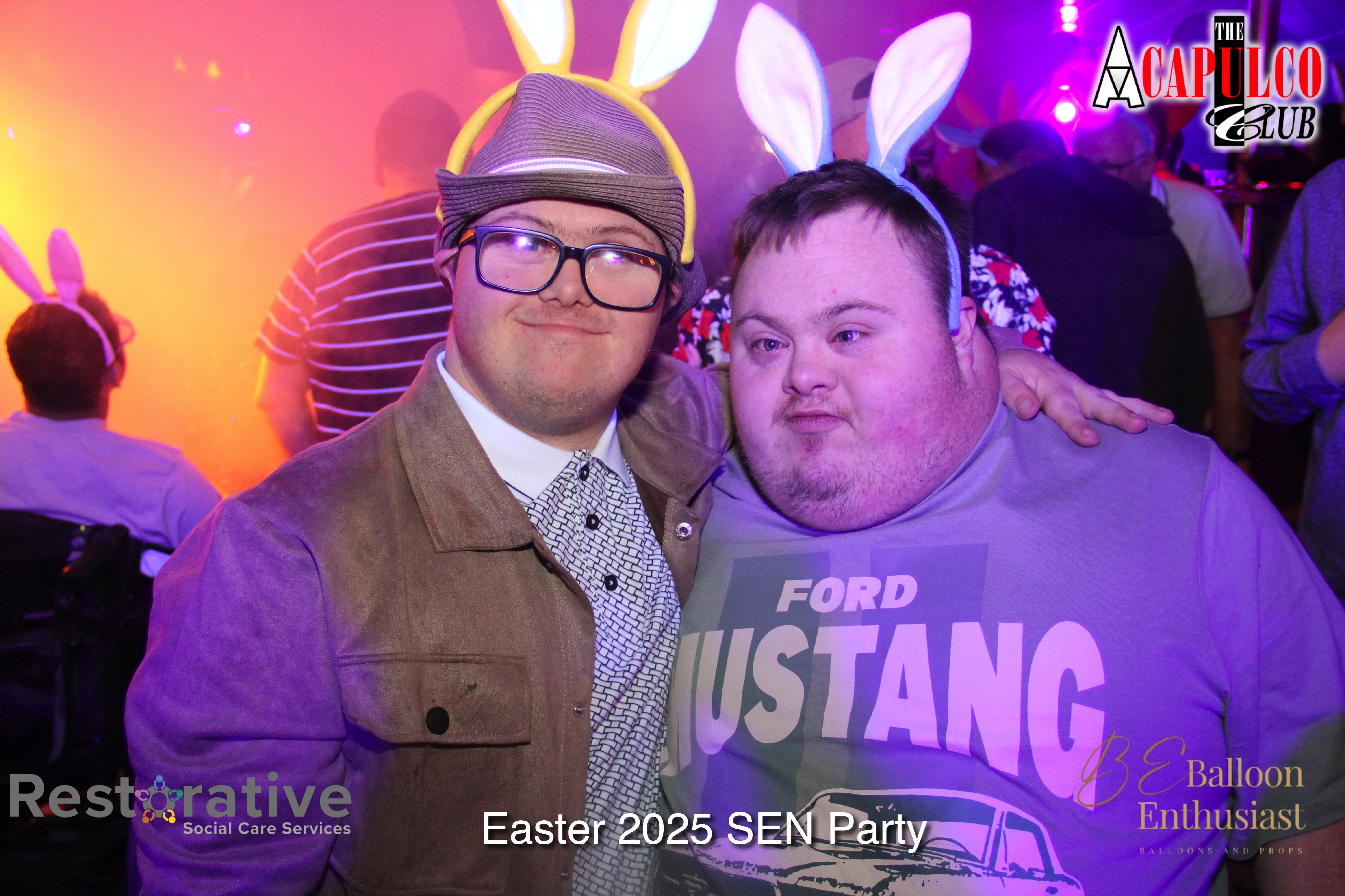 Sen Night Photos at Acapulco Easter / Easter Party