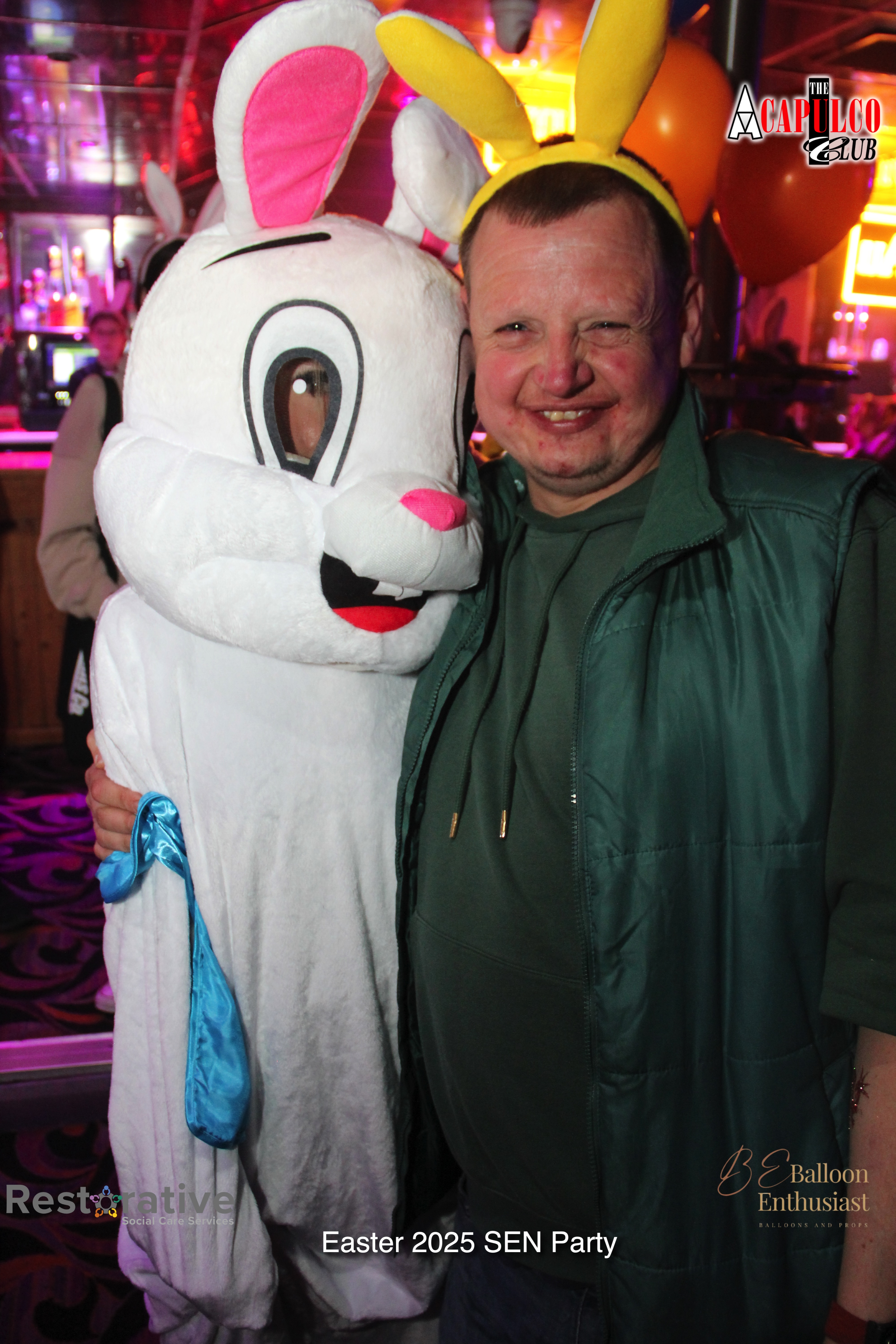 Sen Night Photos at Acapulco Easter / Easter Party
