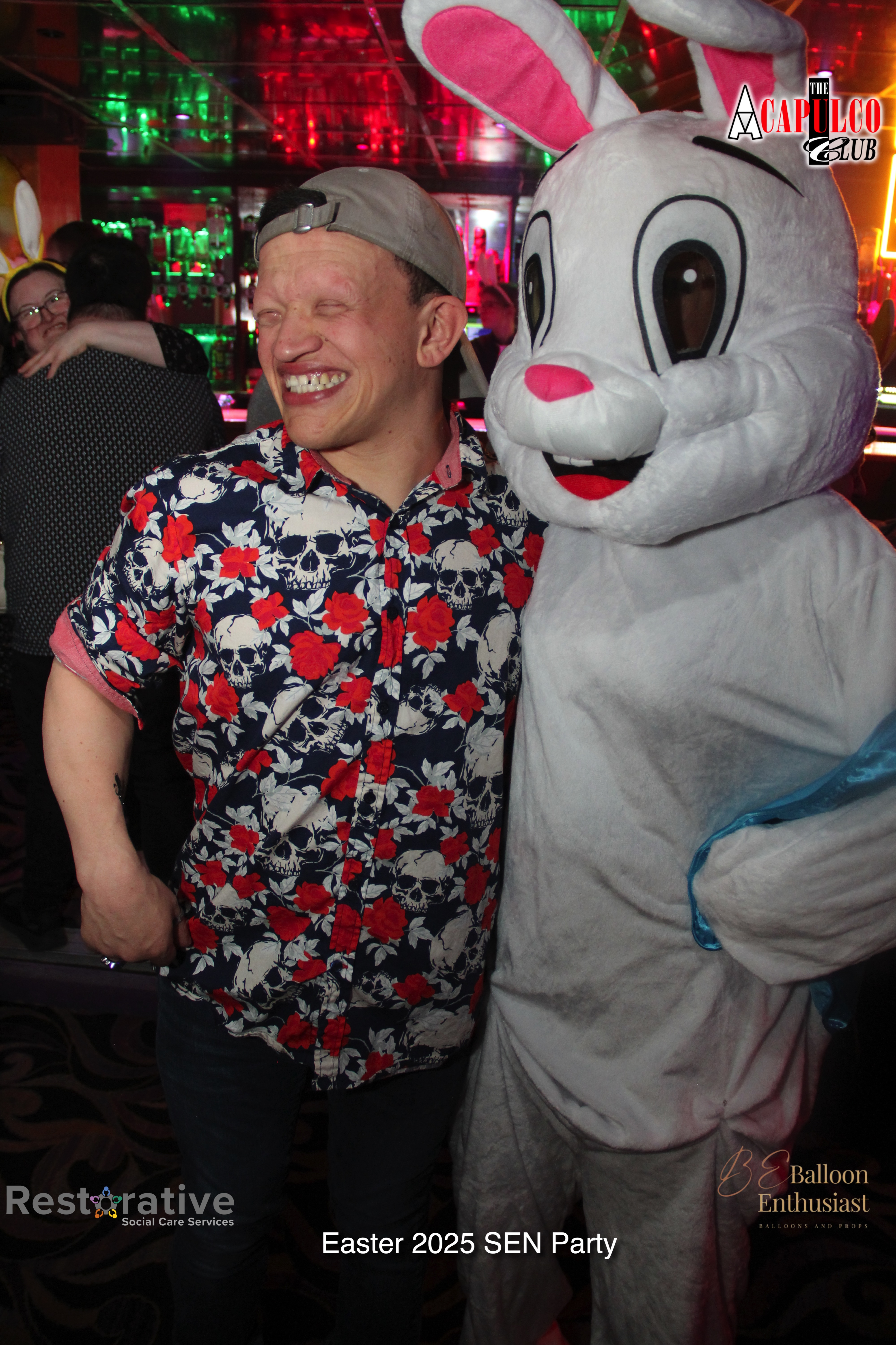 Sen Night Photos at Acapulco Easter / Easter Party
