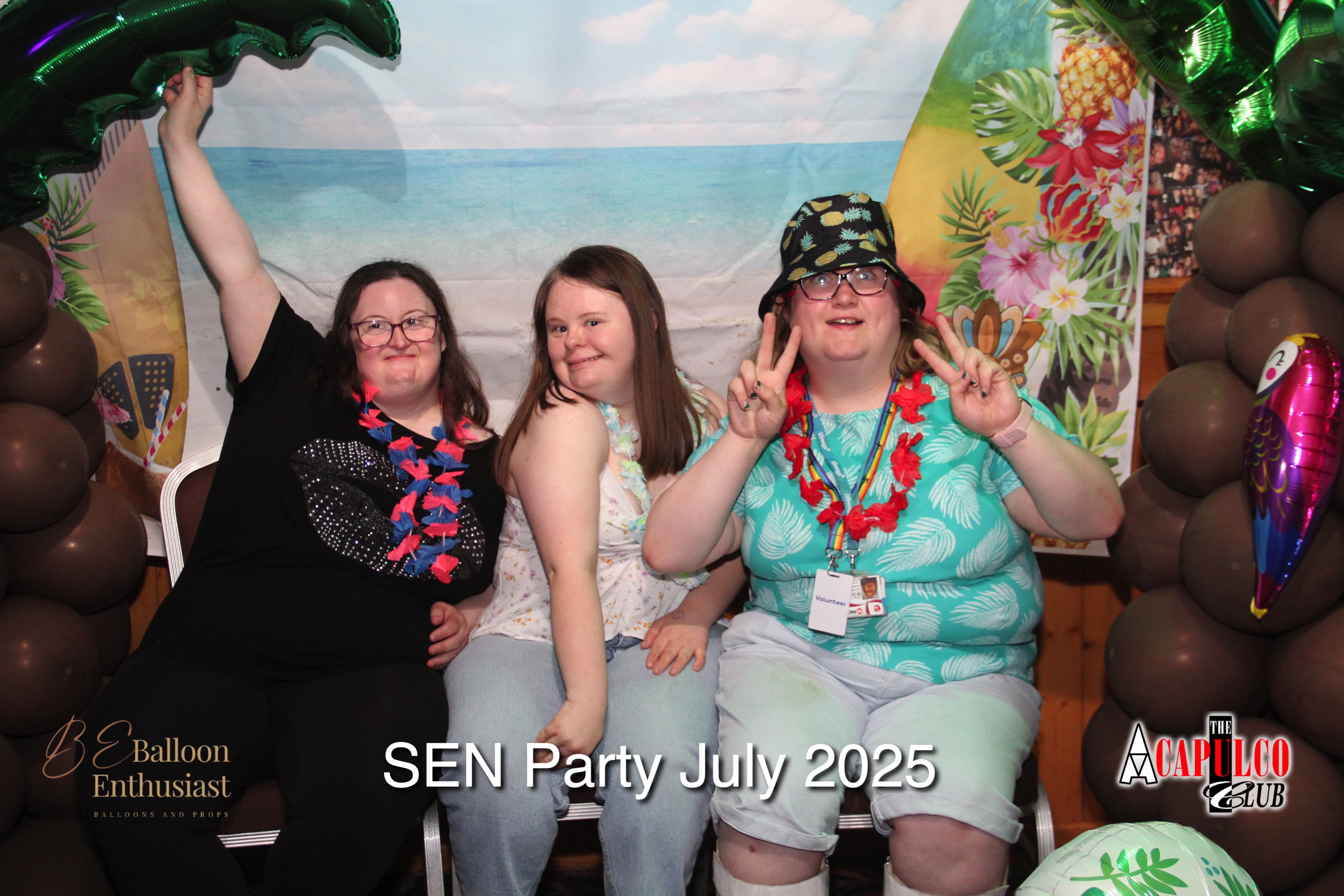 Sen Night Photos at Acapulco Easter / Summer Hawaiian Party - July 2025